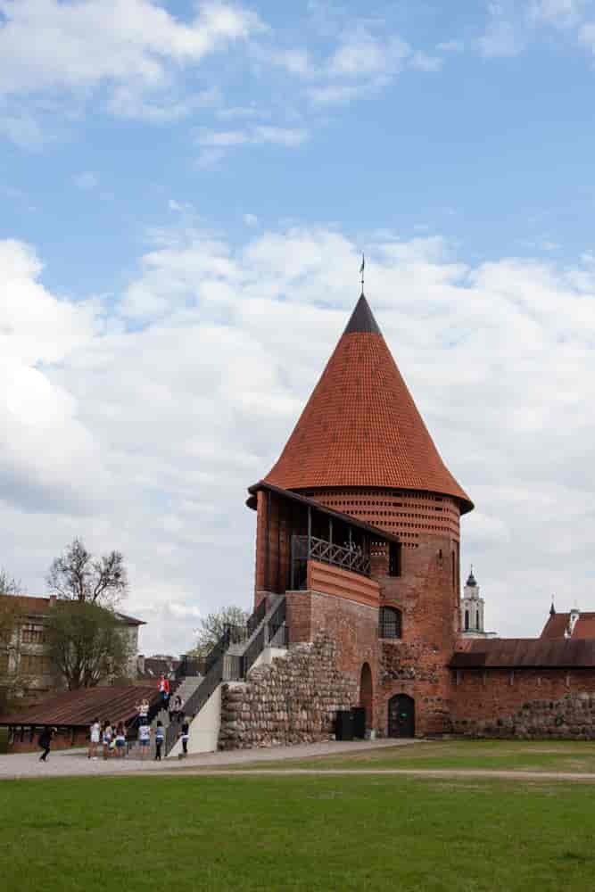 pozostałości po zamku - atrakcje w Kownie